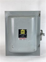 Square D Company Double Throw Safety Switch