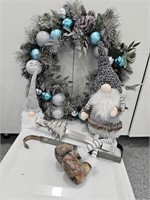 Christmas Wreath, Knomes & More