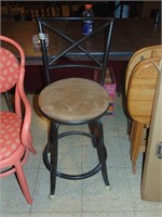 Metal Swivel Bar Stool