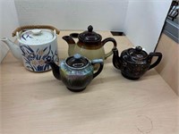 4 Vintage tea pots