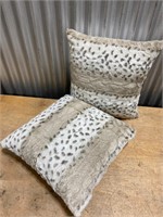 Faux Fur Snow Leopard Cheetah Skin Soft Plush
