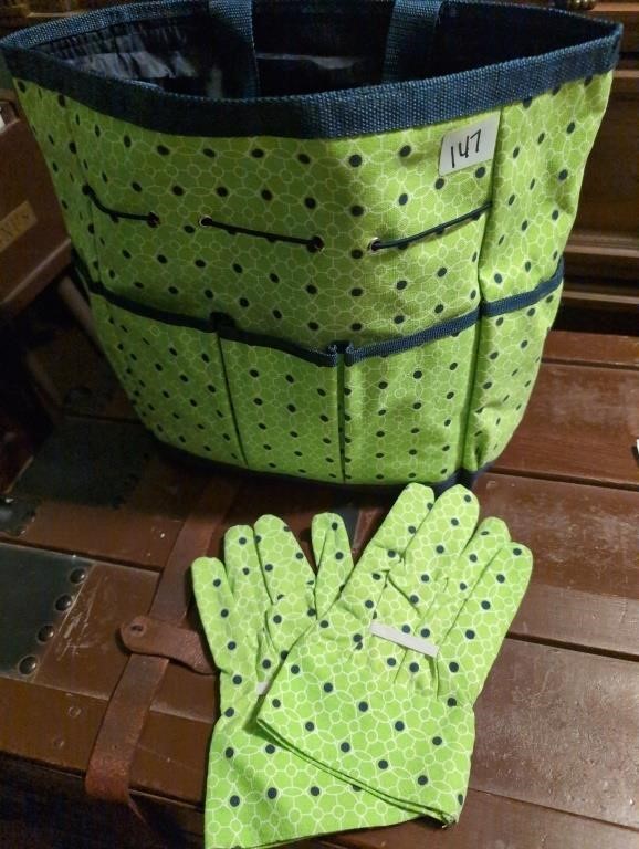 Garden bag and gloves
