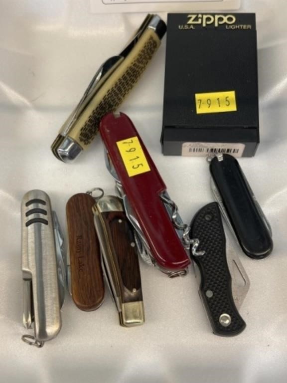 Zippo Lighter with Pocket Knives