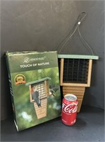 Kinglyard Touch of Nature Suet Bird Feeder