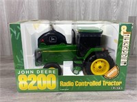 John Deere 8200 RC Tractor, 1/16, Ertl, Stock
