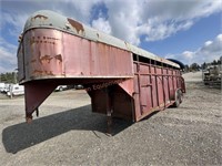 1976 El Toro 20' Livestock Trailer