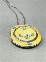 1920's hand painted enamel compact wristlet