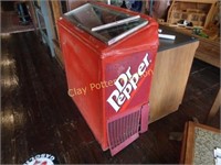 Dr. Pepper Drink Cooler Retail Box
