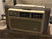 Comfort Aire Air Conditioner, Working