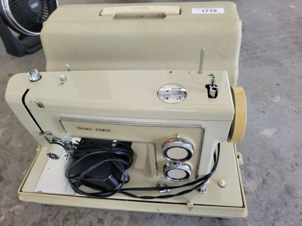 SEARS KENMORE PORTABLE SEWING MACHINE