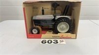 SCALE MODELS WHITE AMERICAN 60 TRACTOR