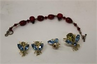 4pc Lady Bug Bracelet, 2 bead pins, bead clip on