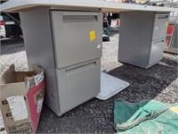 2 Filing Cabinets With Table Top