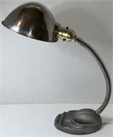 Vtg Industrial Modern Gooseneck Lamp.