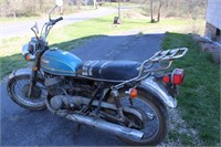 1974 SUZUKI 2 STROKE 500 CC MOTORCYCLE