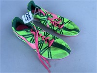 NIKE SIZE 11 TRACK SPIKES