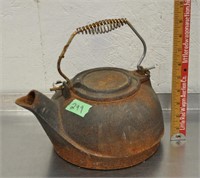 Cast iron kettle