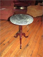 Marble Top Pedestal Table 14" x 22"