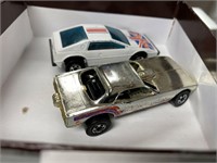 2 VINTAGE HOTWHEEL CARS