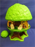 Vintage General Mills Kenner 1975 Tree House