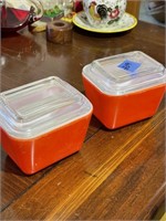 2 Small Pyrex Refrigerator Dishes