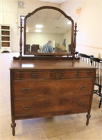 1920's dresser w/ mirror