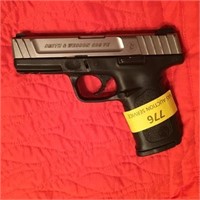 Smith & Wesson Semi Auto 9 MM Pistol