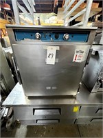 ALTO-SHAAM 1/4-SIZE COOK N' HOLD OVEN 250V 1PH