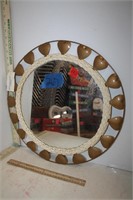 Round Wicker/Metal Heart Mirror