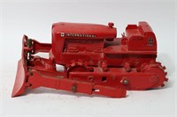 PLASTIC IH INTERNATIONAL TD 24 DIESEL DOZER - 12"