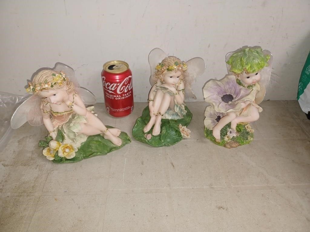 Figurines