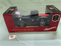 1922 Studabaker Pickup coin bank 1:24 scale