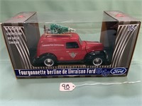 1940 Ford Sedan Delivery Van coin bank 1:24 scale