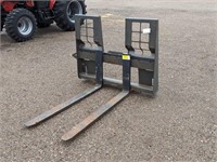 Pallet Fork Attachment, 48", very little use!