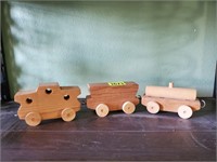 Wooden toy train cars (3)