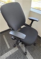 STEELCASE VERSION II EXECUTIVE CHAIR