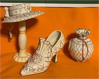 4 Piece White w/roses Shoe, Hat on stand, lot D