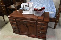 Bernina Activa 240 Sewing Machine w/Cabinet: