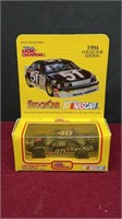 1:64 Scale Die Cast Race Car #40 Bobby Hamilton