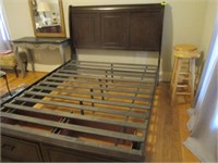 Queen size sleigh bed frame