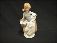 10" Lladro figurine: girl with sheep #4835