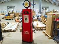 Retro Style Metal Gas Pump Cabinet