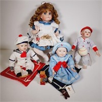 Dolls: Hickory Holler & Yolanda Bellos