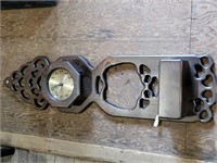 VTG Wooden Wall Clock/Shelf