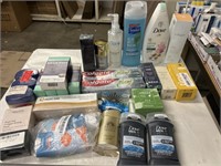 1 LOT FLAT OF ASST HEALTH AND BEAUTY ITEMS: (5)