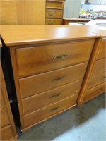 WOOD DOVE TAIL 4 DRAWER CHEST