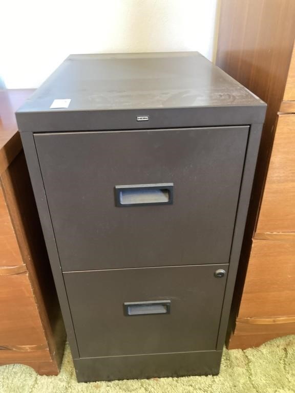 HON 2-drawer locking file cabinet w/keys