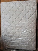 QUEEN MATTRESS AND BOXSPRING SET
