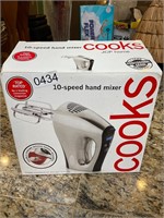 Cooks stainless 10 speed mixer