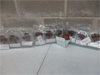 10 NEW Rose Boutineers